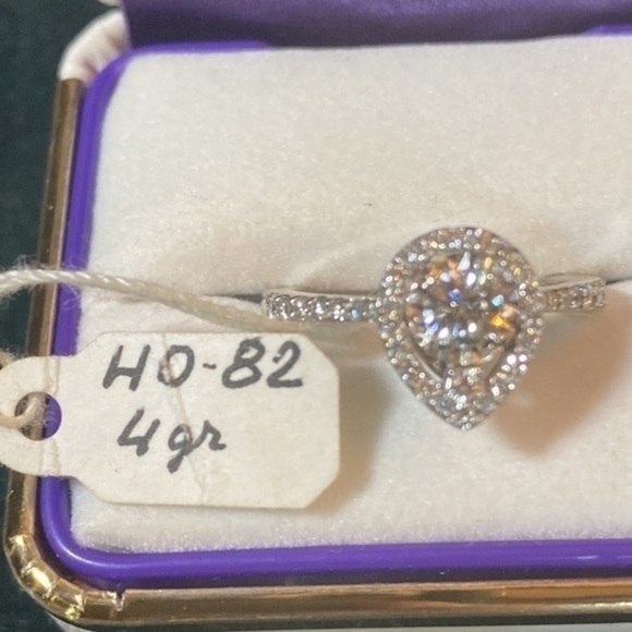 Dimond Princess ring Wedding engagement anniversary proposal ring - Picture 7 of 10